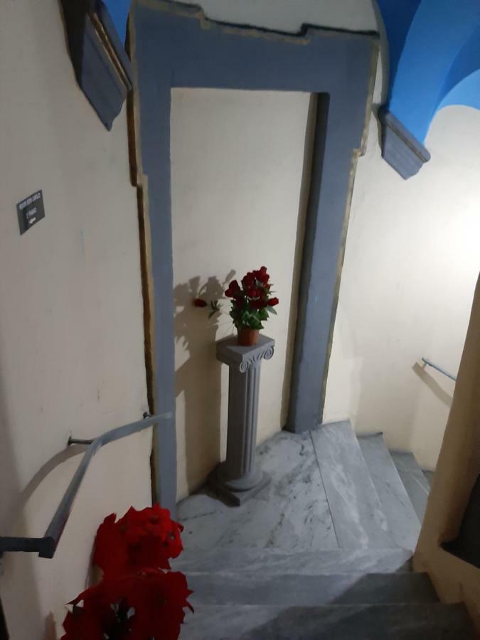 Room Don Carlo Napoli Esterno foto
